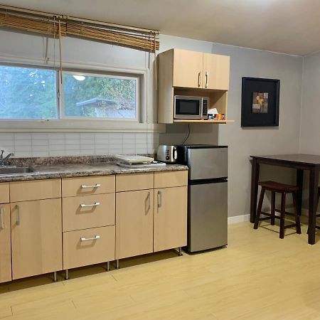 Whole Suite To Yourself At Coquitlam Centre! بورت كوكويتلام المظهر الخارجي الصورة