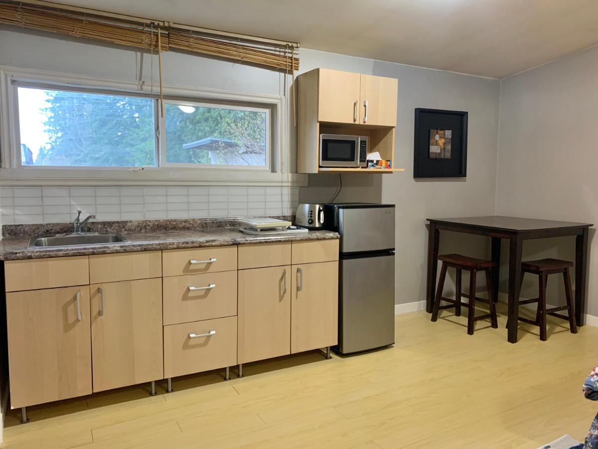 Whole Suite To Yourself At Coquitlam Centre! بورت كوكويتلام المظهر الخارجي الصورة