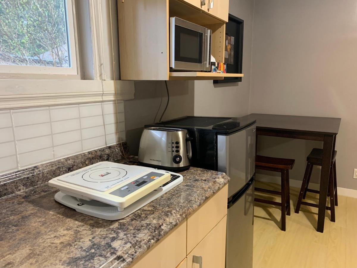 Whole Suite To Yourself At Coquitlam Centre! بورت كوكويتلام المظهر الخارجي الصورة