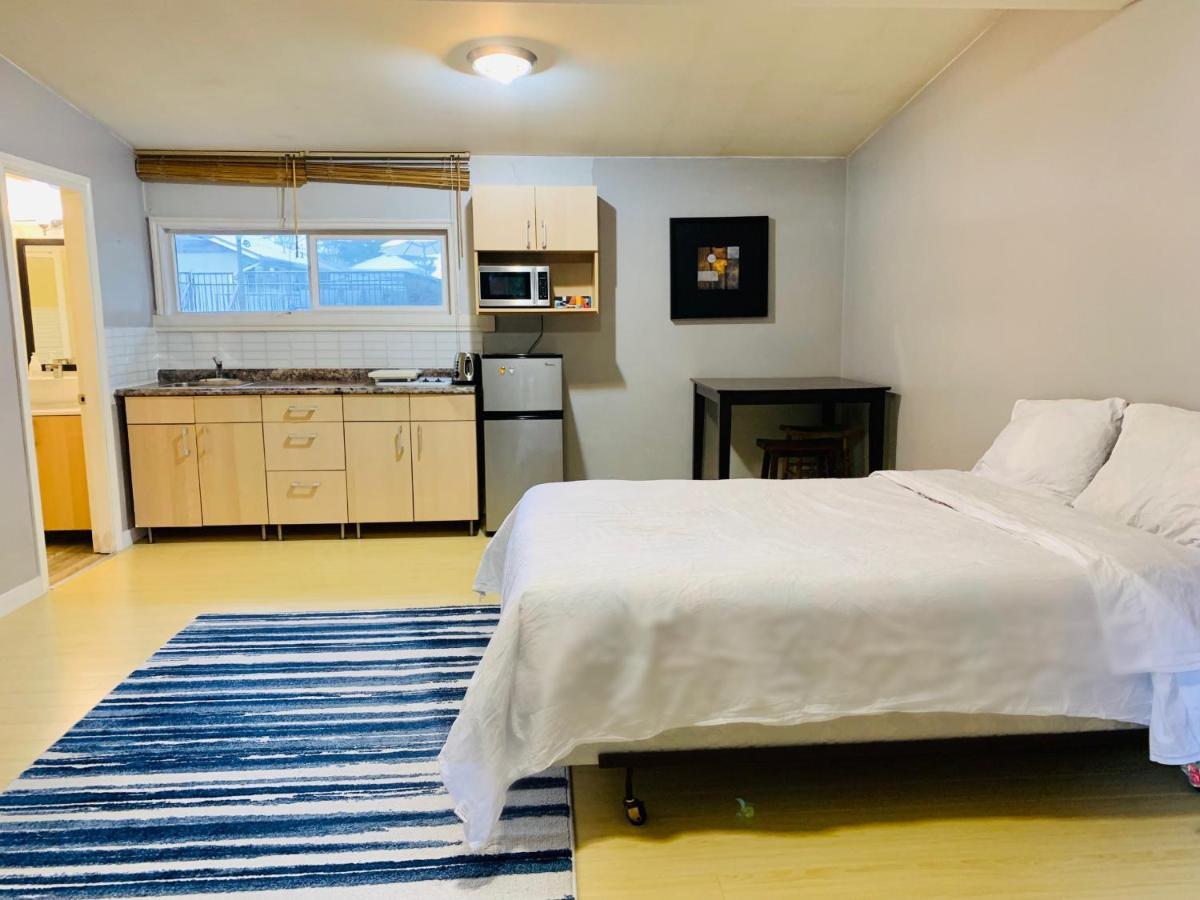 Whole Suite To Yourself At Coquitlam Centre! بورت كوكويتلام المظهر الخارجي الصورة